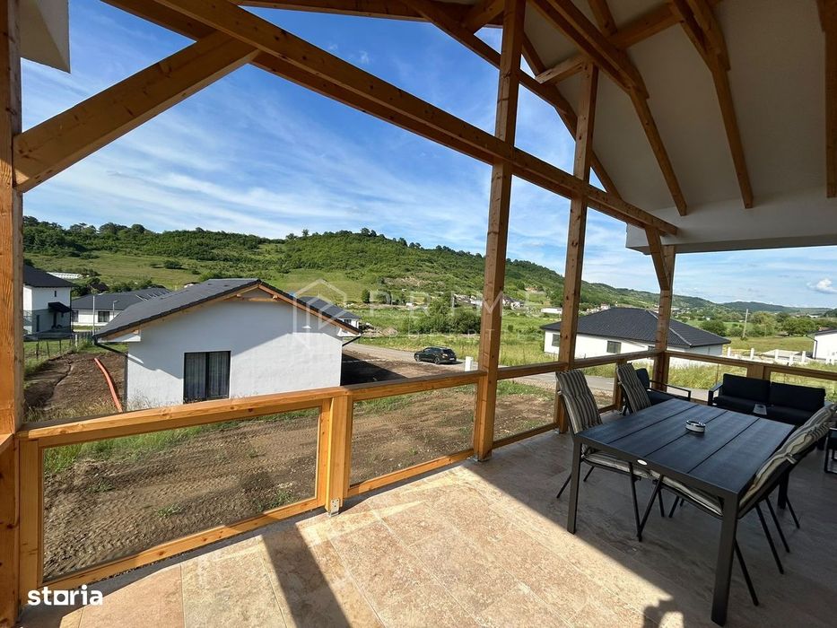 Casă modernă de închiriat – Eleganță și confort în Livezeni