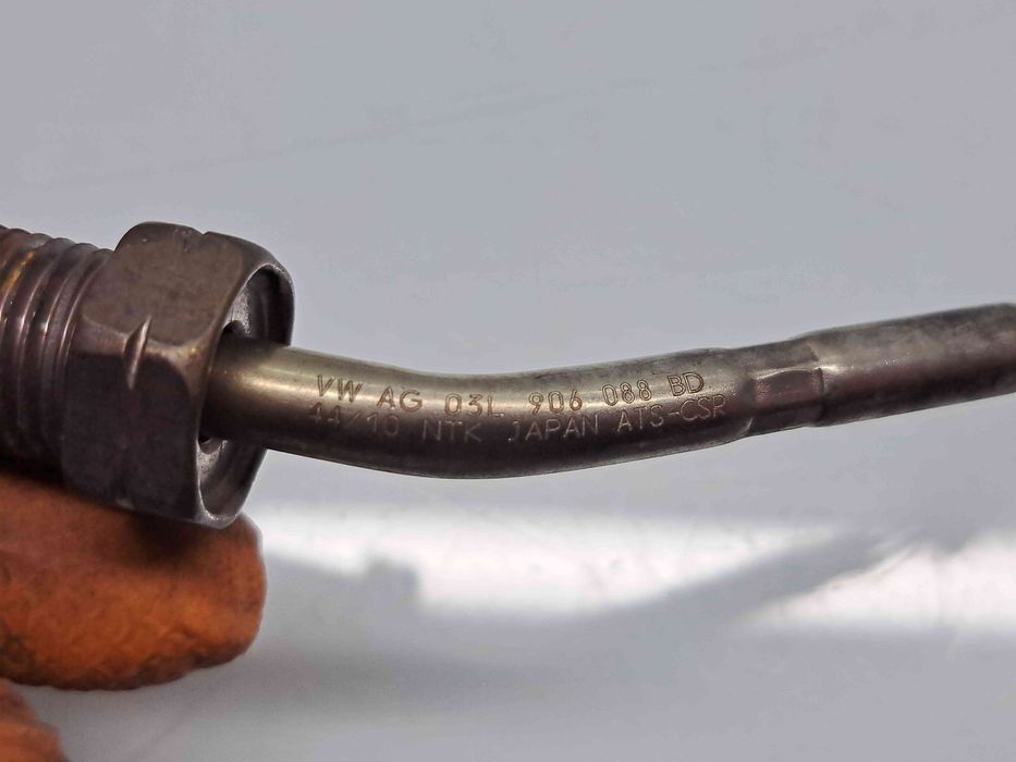 Senzor temperatura  Skoda Superb II (3T4) [Fabr 2008-2015] 03L906088B