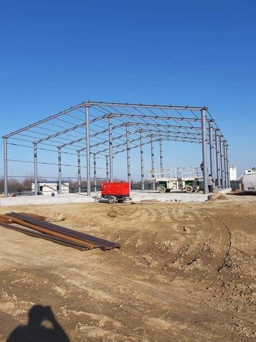 Vând hală metalică 6 X 10