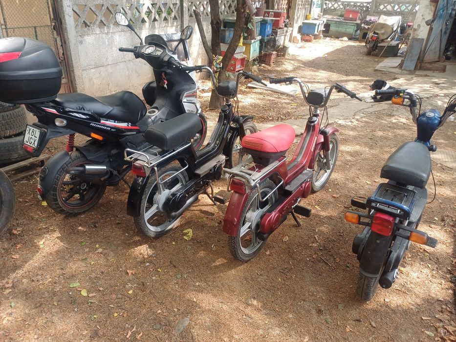 Vand scutere / mopede PIAGGIO  , 49 cc ,  recent aduse din