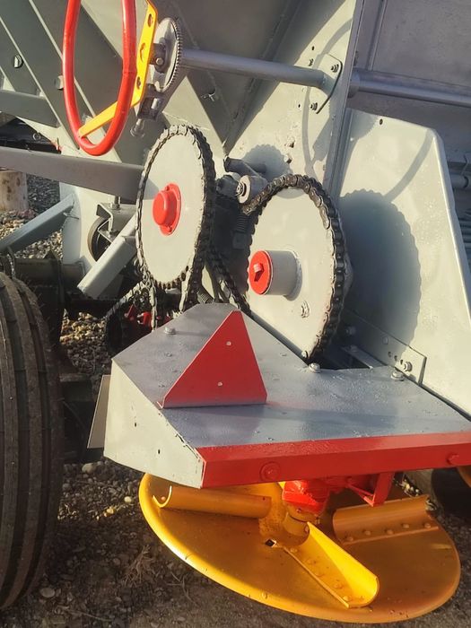 Продам разбрасыватель для удобрения