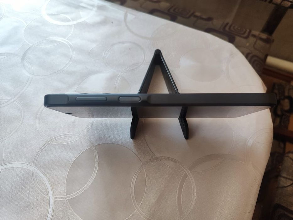 Продам SAMSUNG  A16   8/256