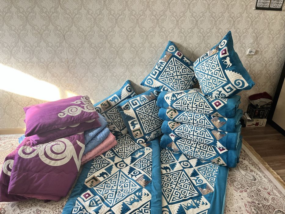 Продам корпе комплект
