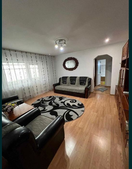 Apartament de vânzare.