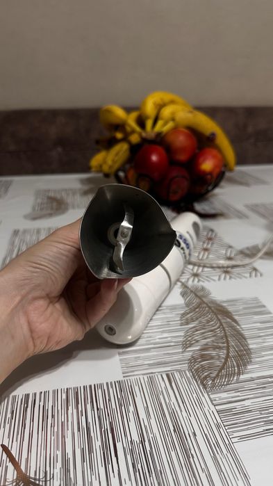 Погружной блендер Philips