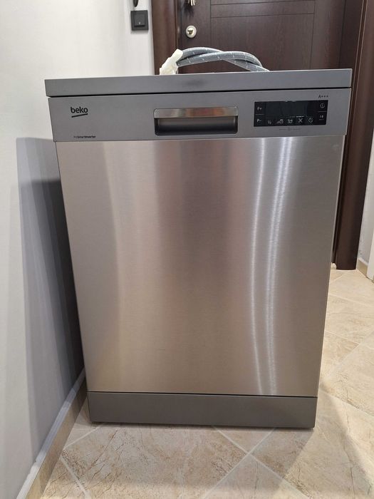 Съдомиялна BEKO свободностояща