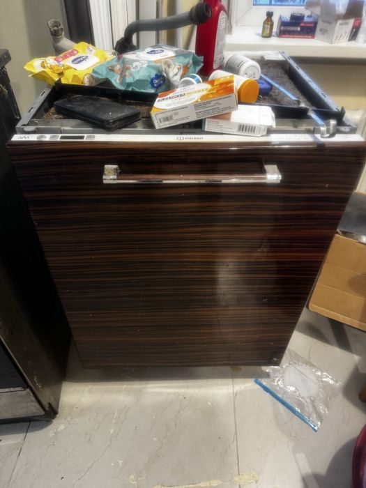 Посудомойка Indesit на 60 см