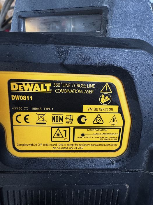 DeWALT DW0811 – 360°