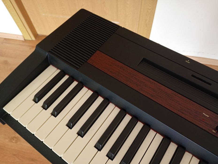 pian Roland EP-77 pian digital dinamic orgă