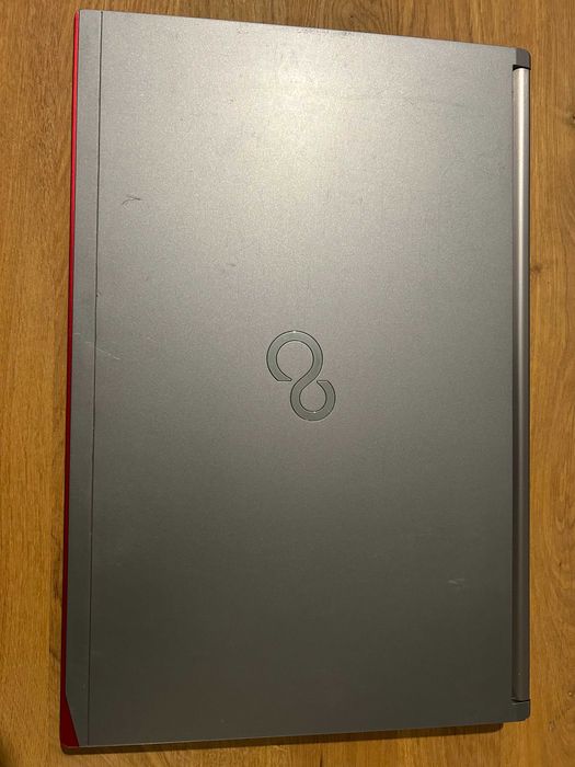 Laptop Fujitsu Lifebook E754, I5, 16GB RAM, 180GB SSD