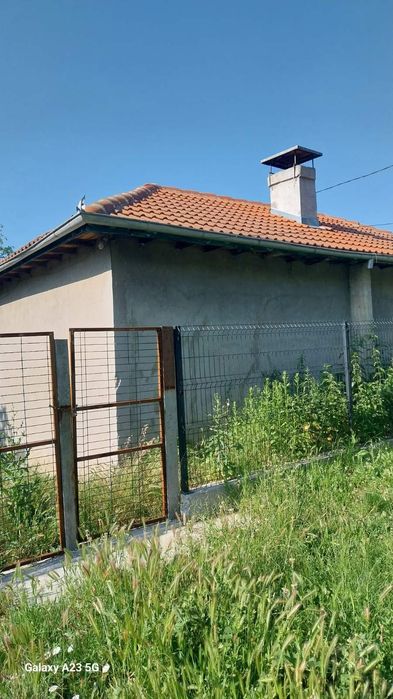Продавам Къща в гр Вълчи дол