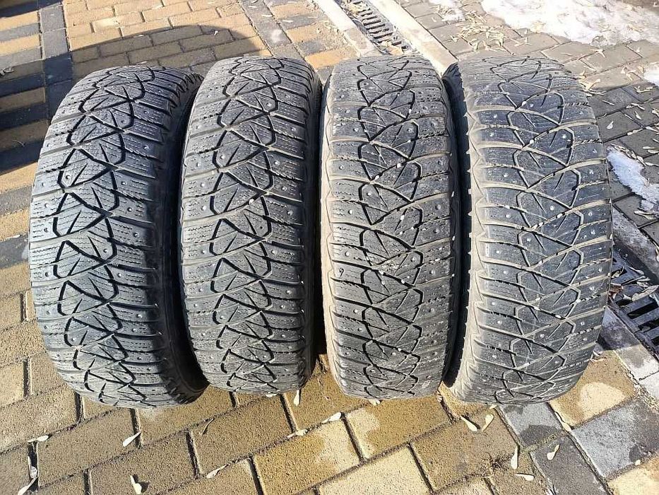 Шины 185/65 R15 - "GoodYear Ultra Grip 600" (Польша), зимние.