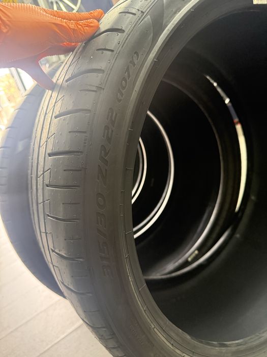 315/35/R22 275/30/R22 Pirelli Noi X6 G06