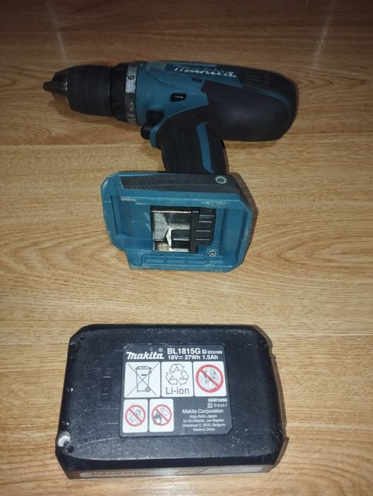 Продавам винтоверт Makita 18V