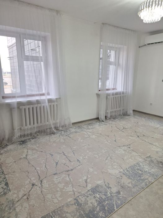 Левый берег 2 бөлмелі пәтер жалға беріледі