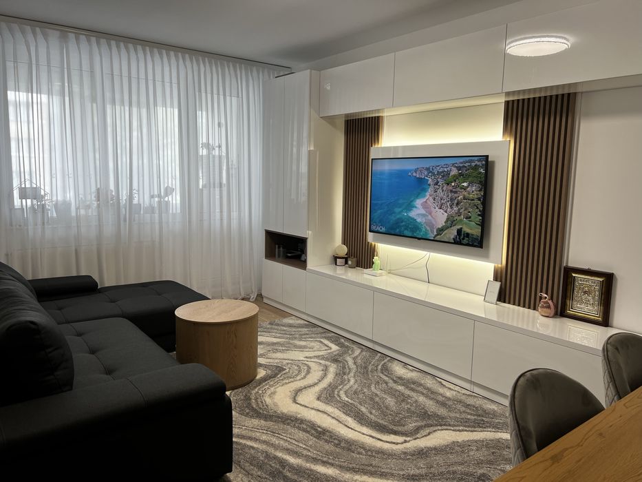 Apartament 3 Camere Etaj 1 Proprietar Zona de sus