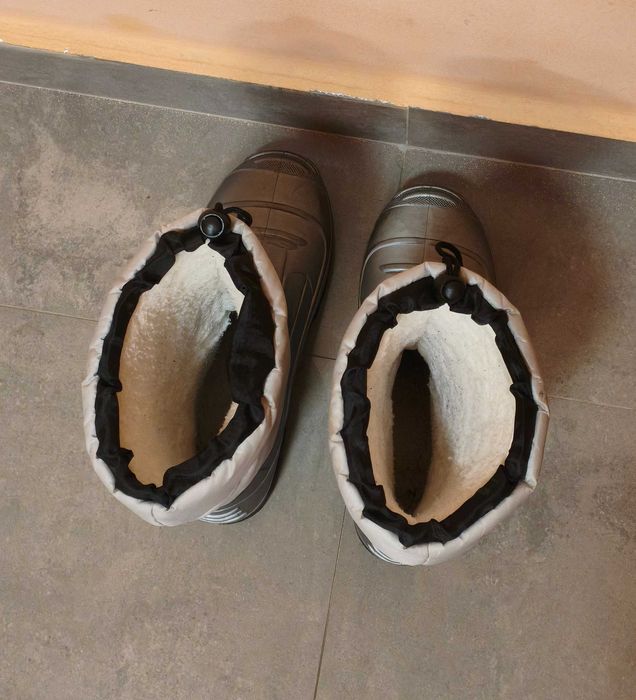 Детски апрески 38