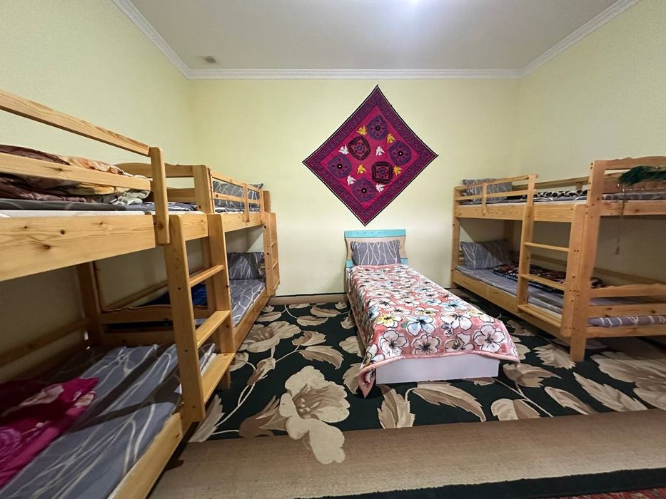 Mexmonxona-Xonadon,Manzil:Samarqand,Registon