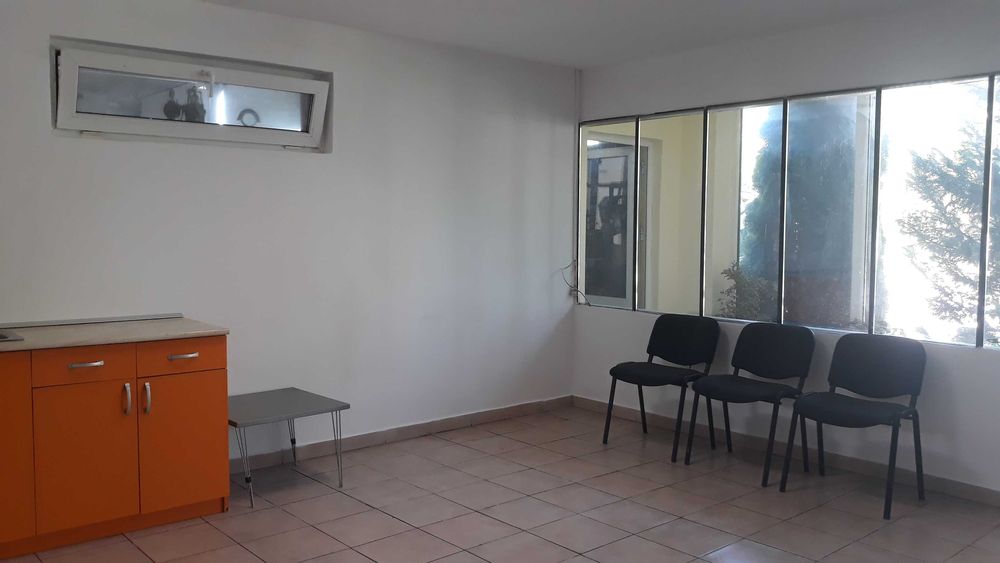 Hala cu dotari, afacere cu clienti, birouri-vestiare, teren, E60, langa Oradea