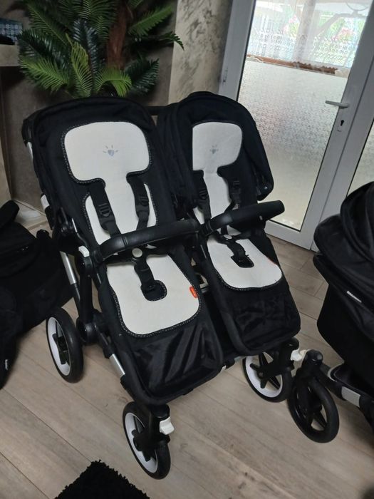 Vand 2 seturi carucior  gemeni bugaboo donkey 3 set landou si sport