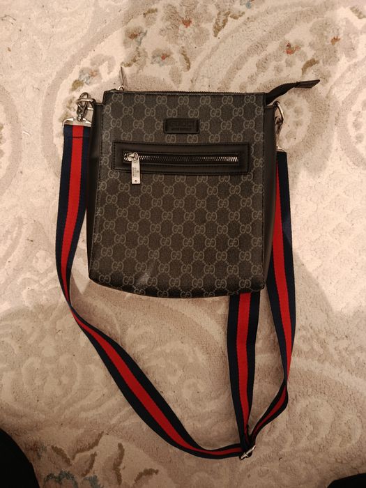 Продам барсетку гуччи дешево