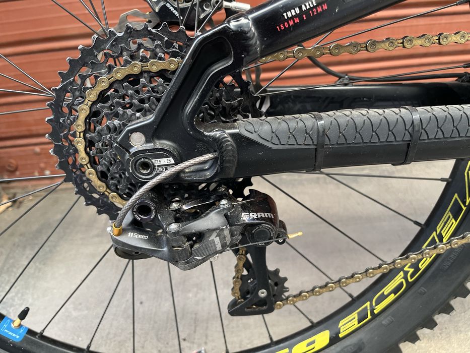 DH колело Solid Strike 27.5, МНОГО НОВИ ЧАСТИ