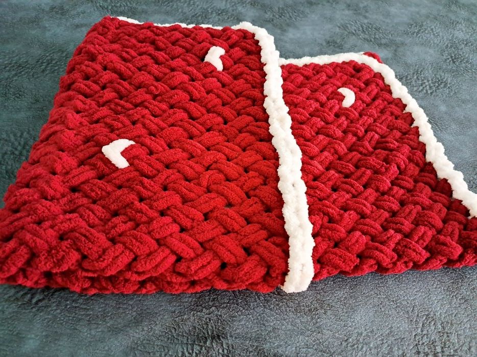 Qoʻlda toʻqilgan pled