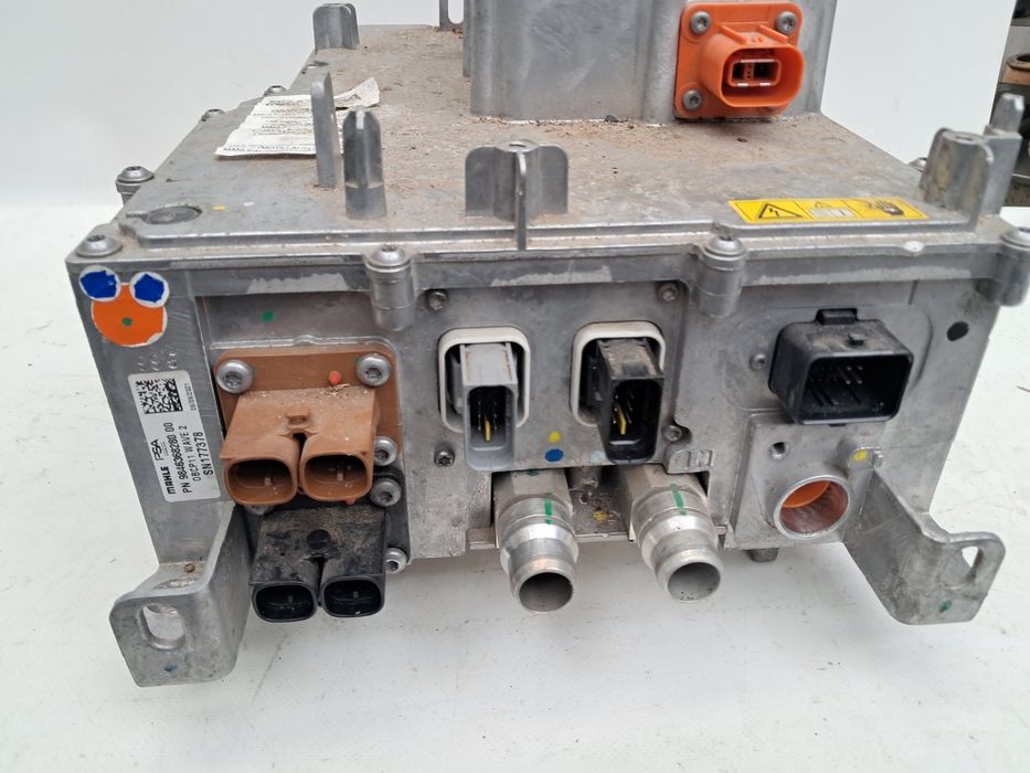 Модул инвертур входящо зарядно Mahle