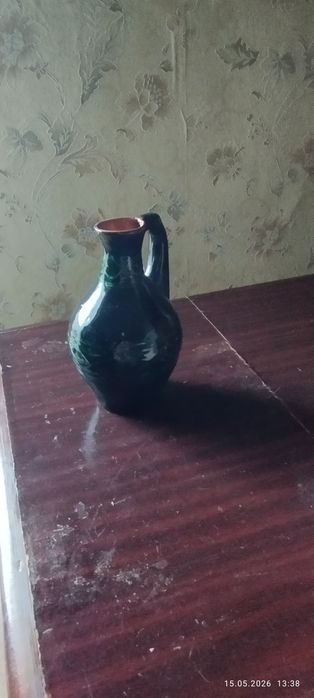 Кувшин и кувшинка