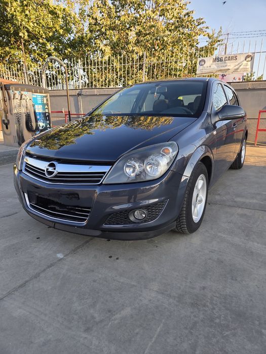 Opel Astra H - 2011