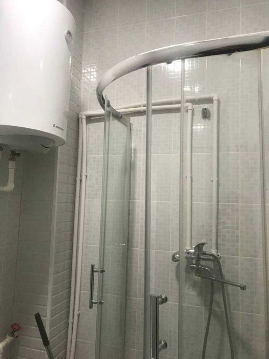 1 хоналик квартира 1 этаж ижорага берилади, 5 микр, лагманный