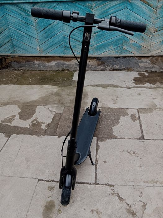 Электросамокат..