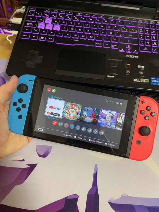 Vand nintendo switch impecabil