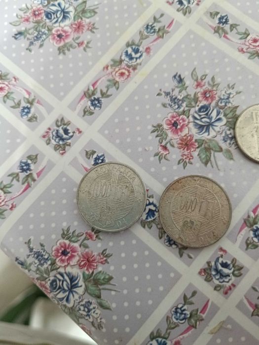 Se vinde toate gramada