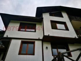 Продава се Хотел в Пловдив, Център - 385 кв.м за 663 €/кв.м - Снимка #1