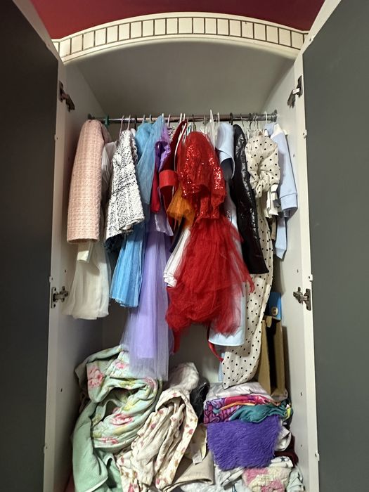 Продам шкаф 9000