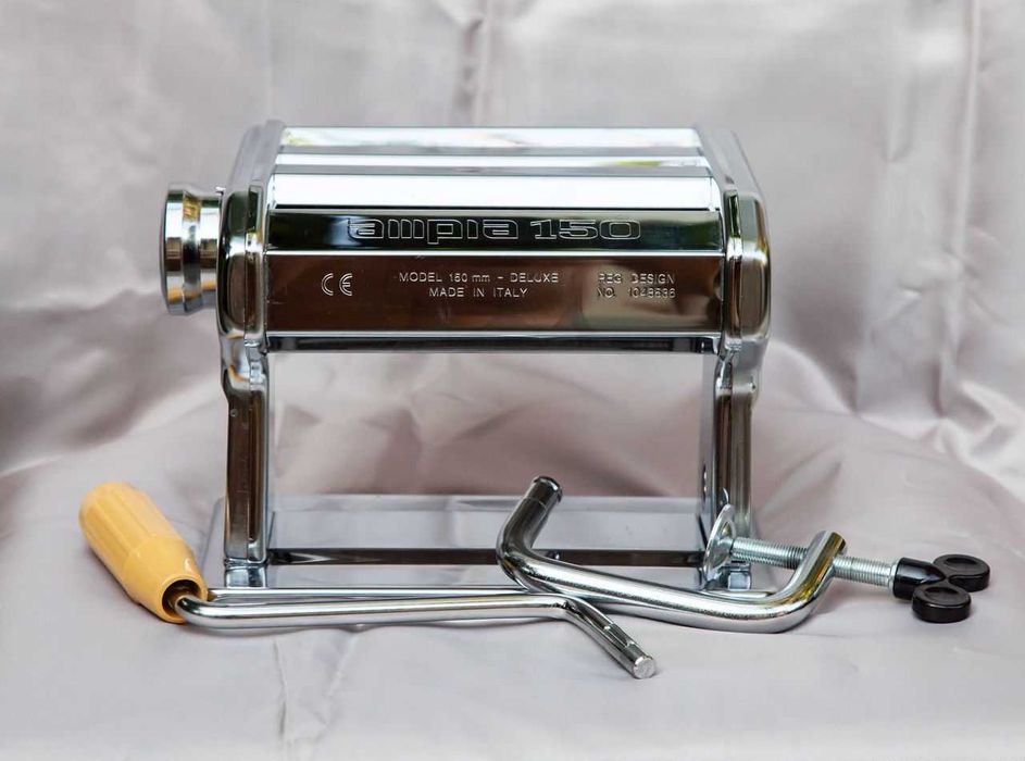 Лапшерезка-тестораскатка " MARCATO AMPIA " 150 mm - Made in ITALY.