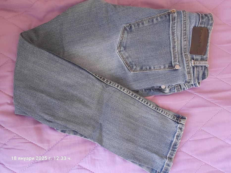 Дънки дамски размер 30