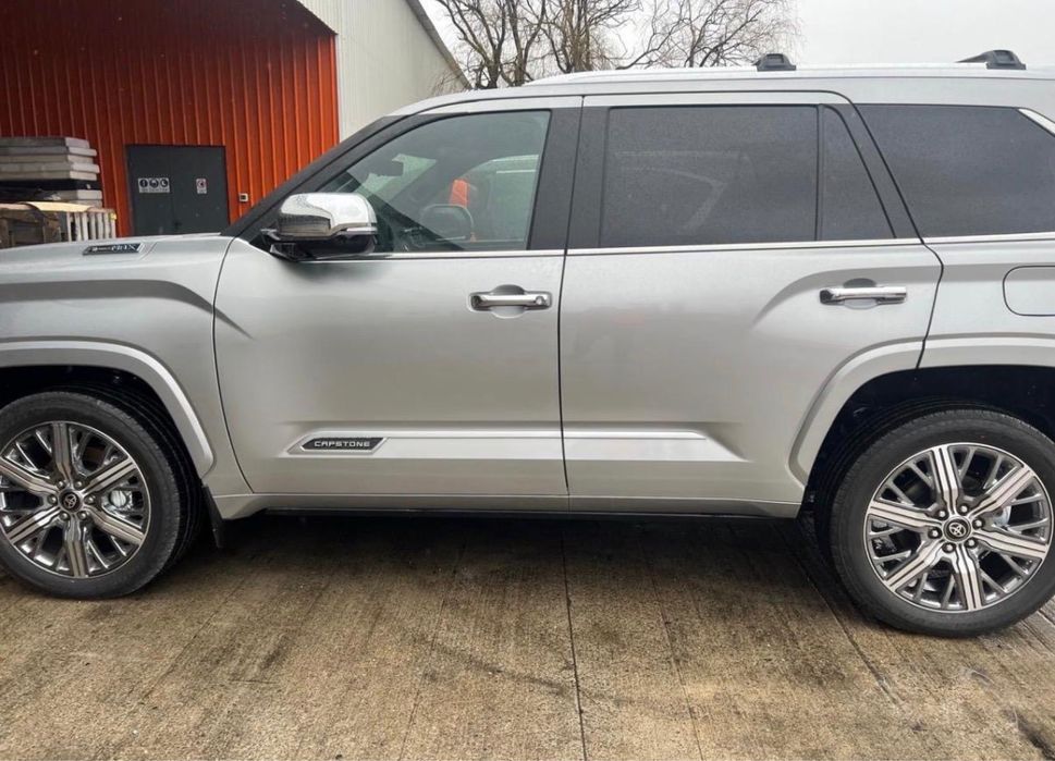 Toyota Seguioa Capstone