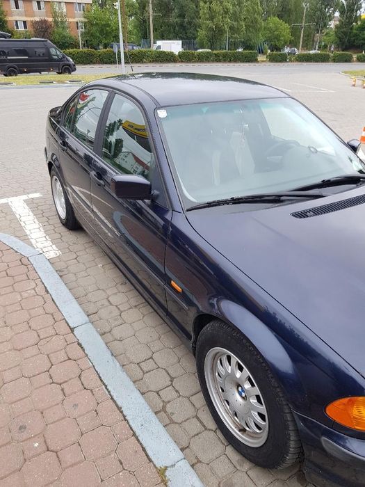 Vand  BMV 320  D an fab.r 2000  136 CP caroserie  E46  verificare asigurate la zii