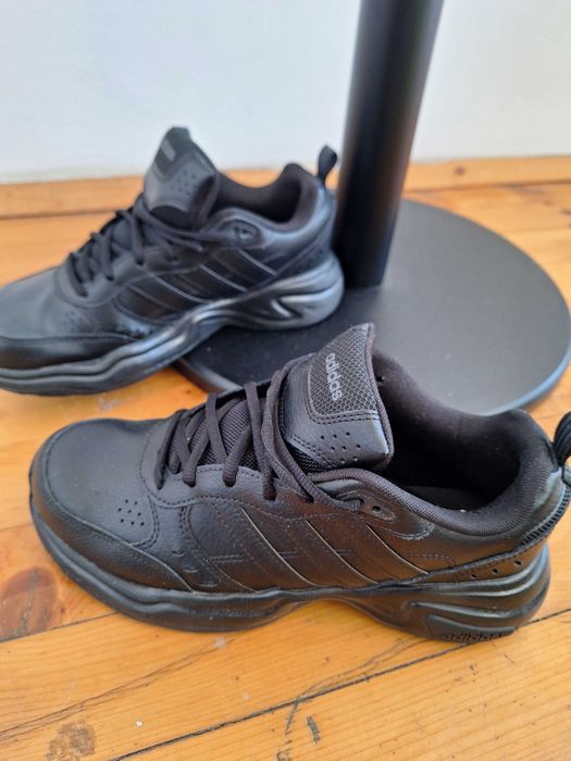 Маратонки ADIDAS