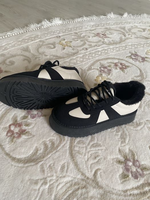 Продам крос уги 38 раз