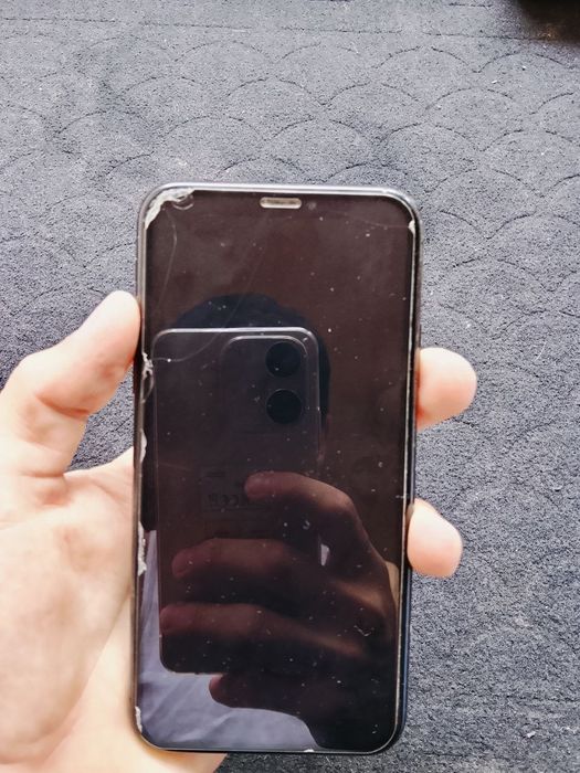 iphone xs srochna sotiladi