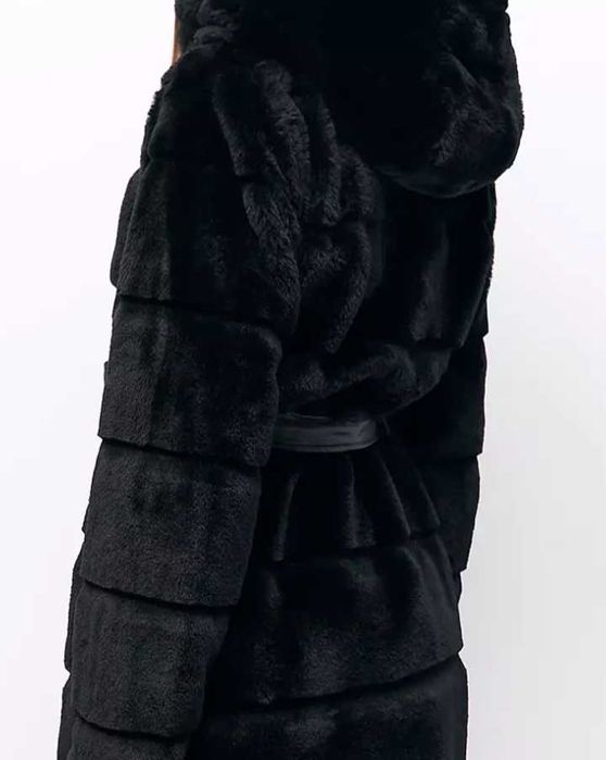 Ново дамско палто Еко косъм с качулка