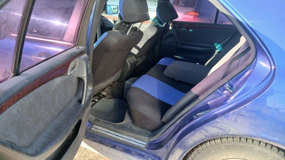 Продам  Мерседес Е230