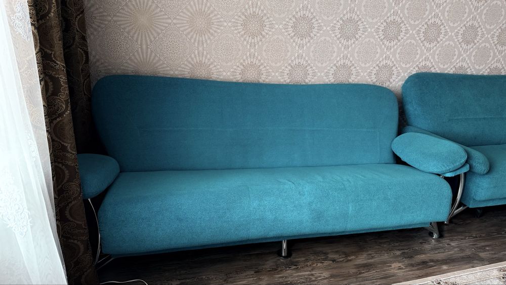 Продам диван , кресло