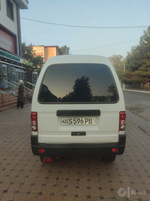Damas 2023-24 kraska toza 81ming yurgan polik-chehol kovrik 4ta yumsho