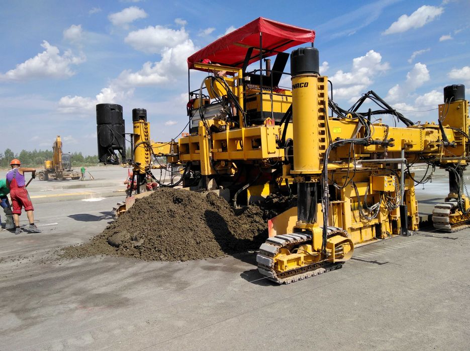 Бетоноукладчик GOMACO Commander III