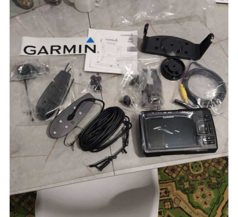 Эхолот Garmin STRIKER Vivid 5cv