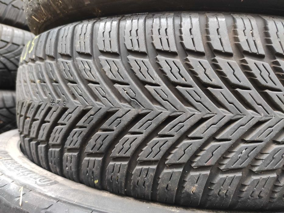 2бр Всесезонни 185 65 15 - Nokian - DOT 2023